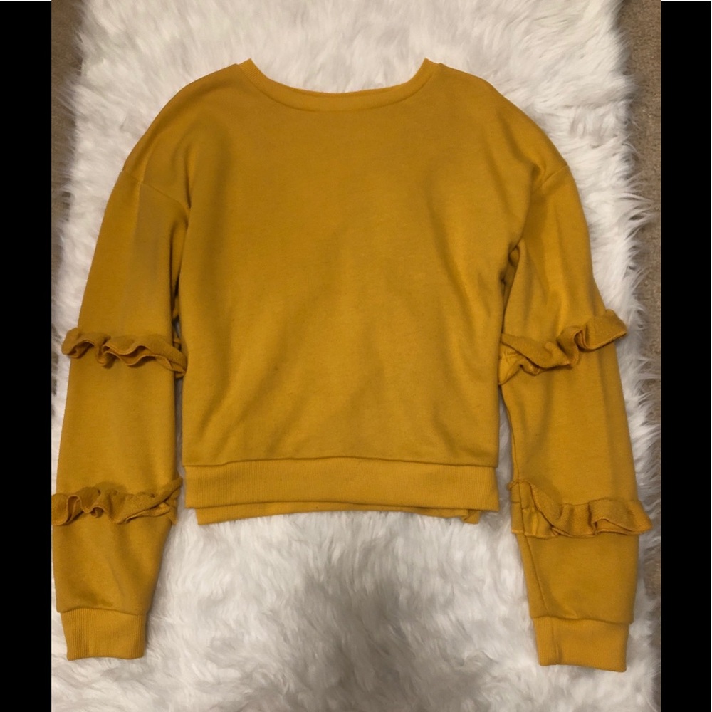 Sweater size M